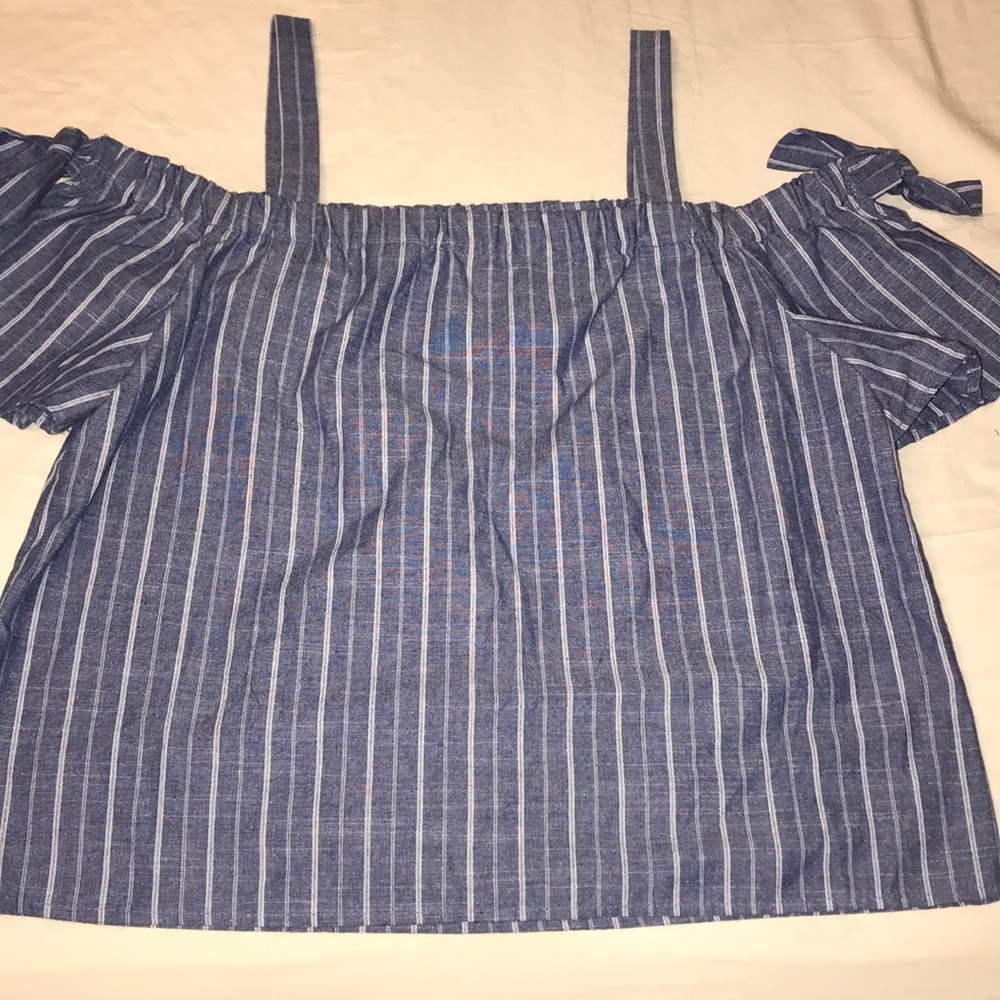 Super cute dress top